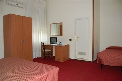 Hotel Masaccio Сан-Джованни-Вальдарно Экстерьер фото